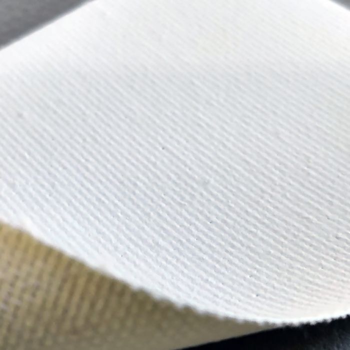 Fredrix 901 Crystal Matte canvas texture